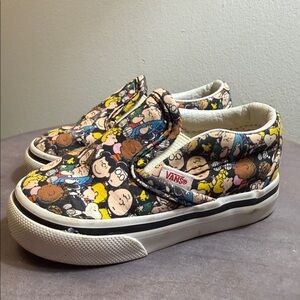 VANS X Peanuts Sk8 classic slip on sneaker